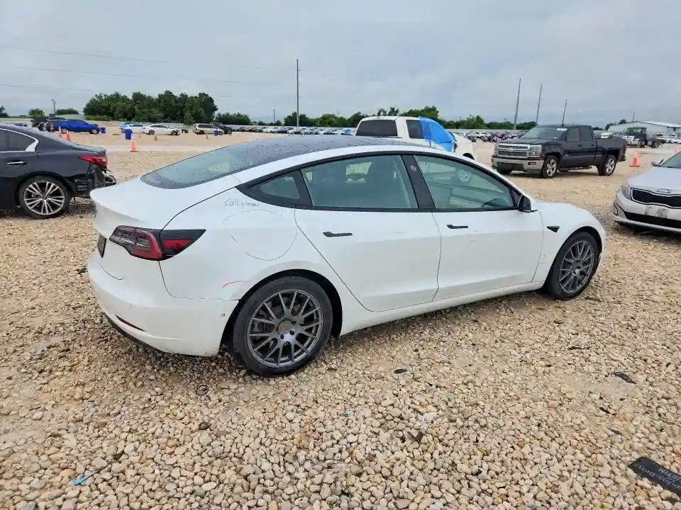 5YJ3E1EA5MF854821 2021 TESLA MODEL 3-2