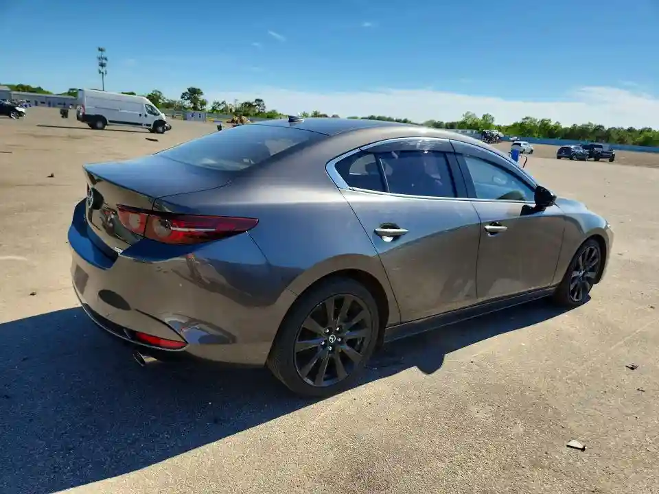 JM1BPBAY5M1316692 2021 MAZDA 3-2