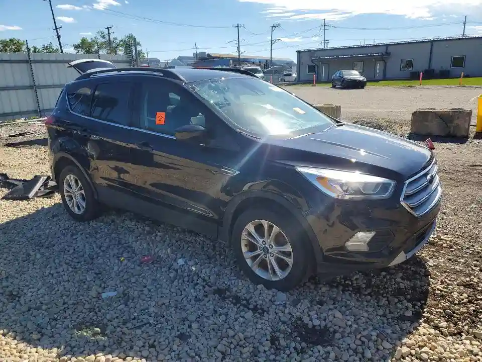 1FMCU9HDXKUA98698 2019 FORD ESCAPE-3