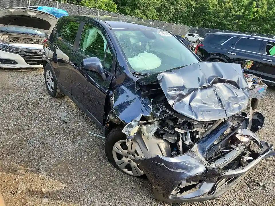 3GNCJKSB2JL204198 2018 CHEVROLET TRAX-3