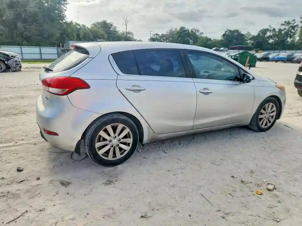 KNAFX5A84F5363949 2015 KIA FORTE-2