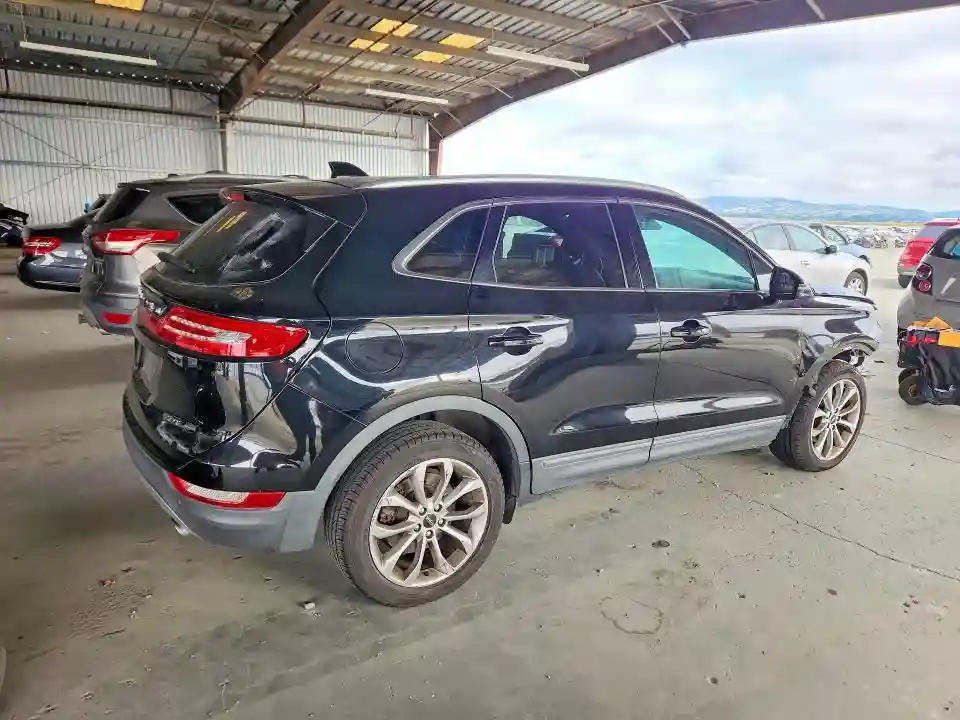 5LMCJ2C99HUL31351 2017 LINCOLN MKC-2