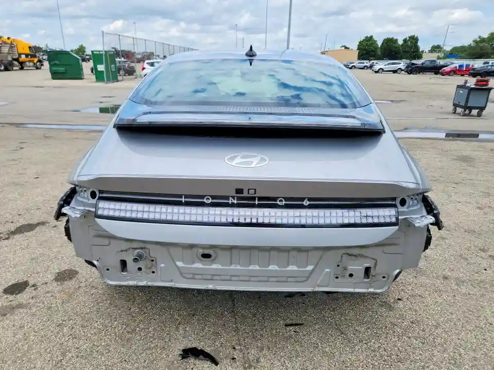 KMHM24AC9RA075651 2024 HYUNDAI IONIQ 6 SE-5