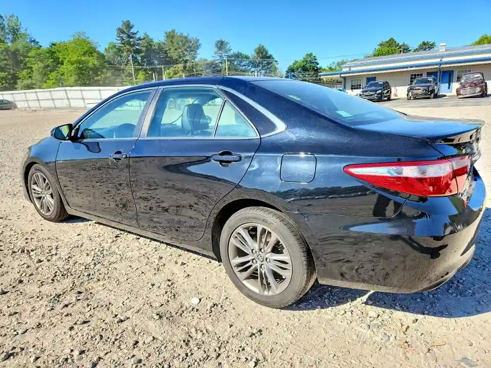 4T1BF1FK3FU958522 2015 TOYOTA CAMRY-1
