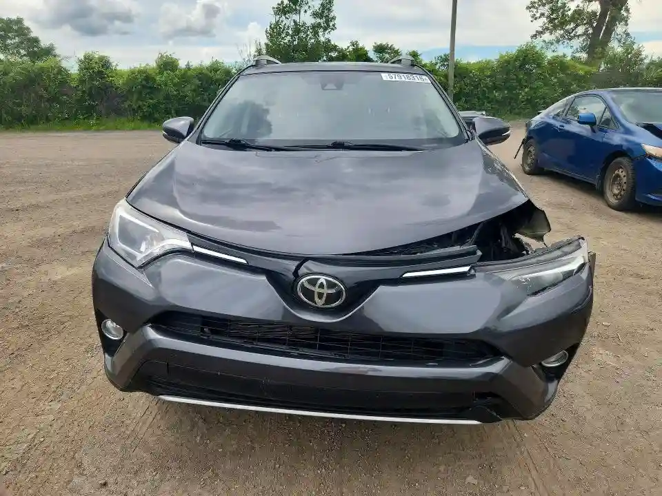 2T3RFREV5JW724388 2018 TOYOTA RAV4-4