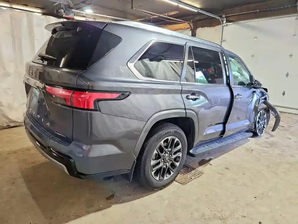 7SVAAABA7TX078435 2026 TOYOTA SEQUOIA-2