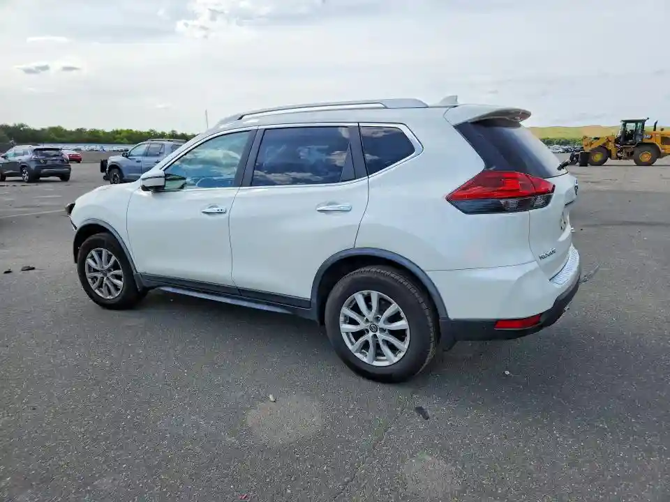 JN8AT2MV7JW352704 2018 NISSAN ROGUE-1
