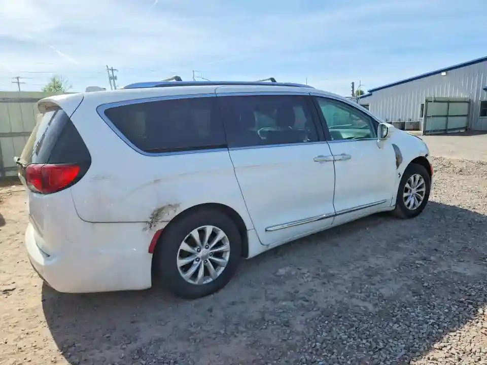 2C4RC1BG5JR119765 2018 CHRYSLER PACIFICA-2
