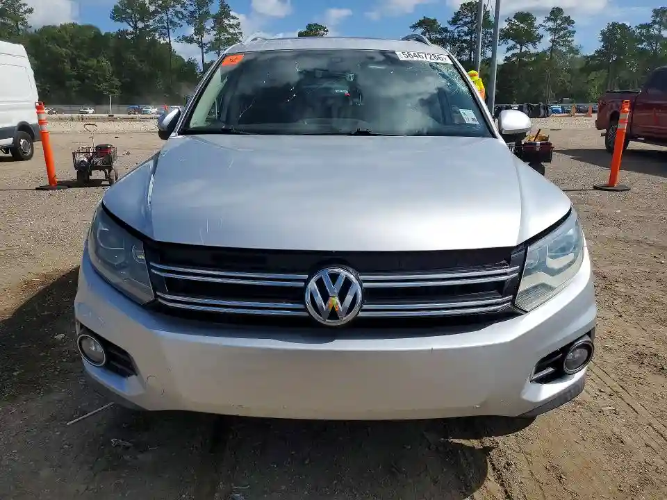 WVGAV7AX9GW554280 2016 VOLKSWAGEN TIGUAN-4