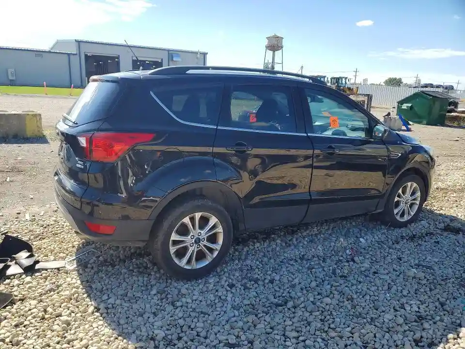 1FMCU9HDXKUA98698 2019 FORD ESCAPE-2