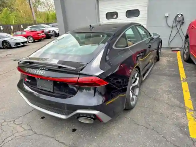 WUAPDBF24SN900805 2025 AUDI S7/RS7-3