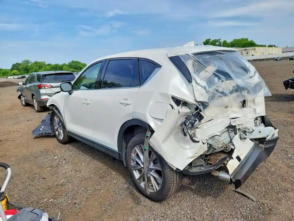 JM3KFBDM8K0526130 2019 MAZDA CX-5-1
