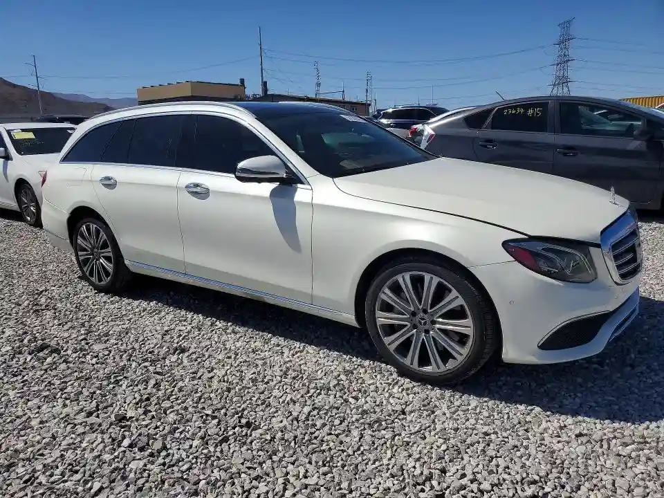 WDDZH6JB2KA607975 2019 MERCEDES-BENZ E-CLASS-3