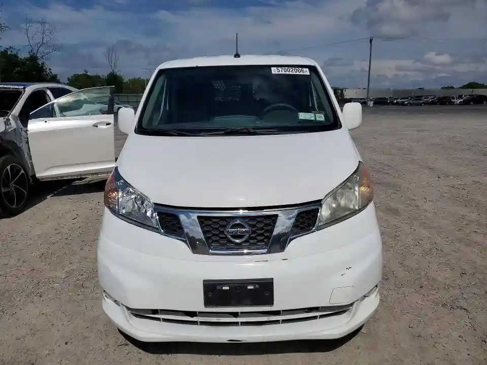 3N6CM0KN3HK693206 2017 NISSAN NV-4