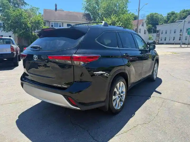 5TDDZRBH7LS005843 2020 TOYOTA HIGHLANDER-2