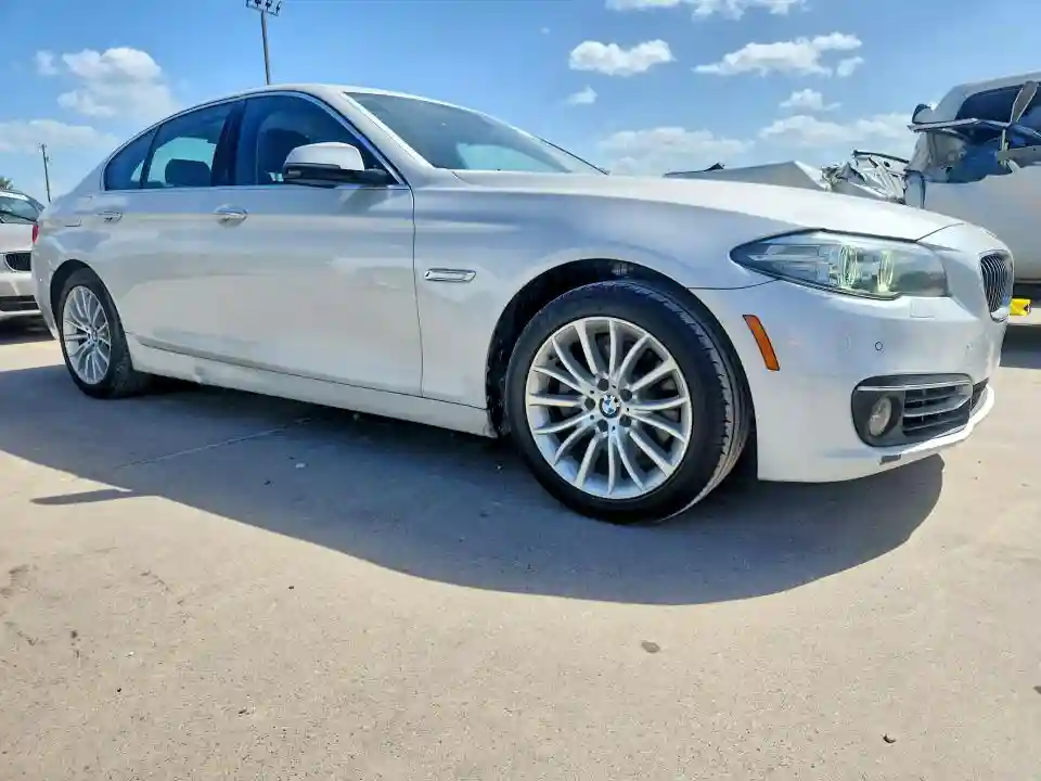 WBA5A5C54FD513869 2015 BMW 5 SERIES-3