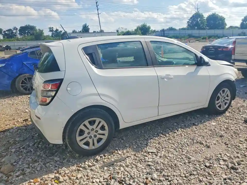 1G1JG6SHXH4145467 2017 CHEVROLET SONIC-2