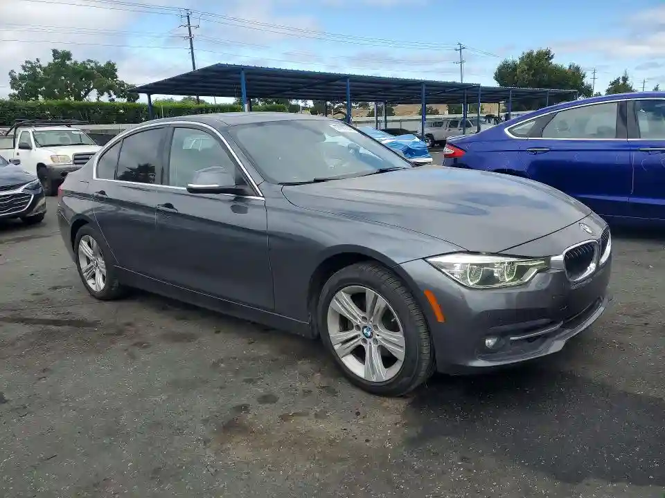 WBA8B9C50JAE22466 2018 BMW 3 SERIES-3