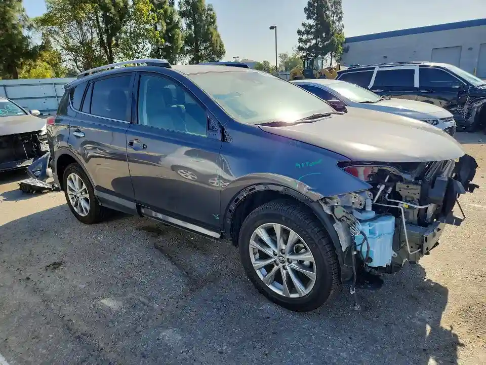 2T3YFREV8JW473345 2018 TOYOTA RAV4-3