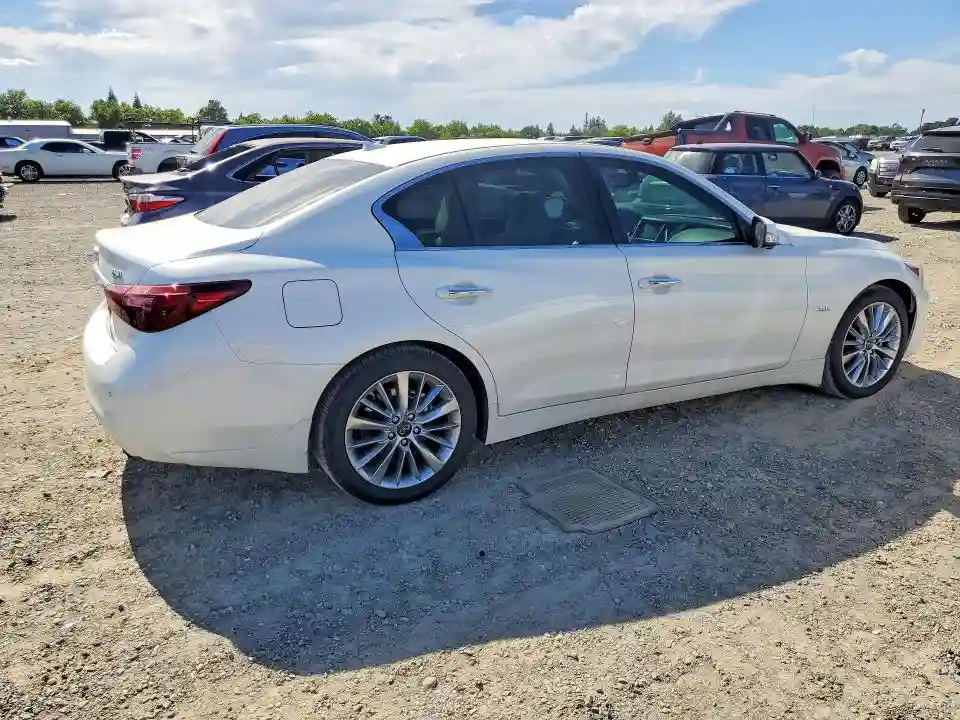 JN1EV7BR7MM754686 2021 INFINITI Q50-2