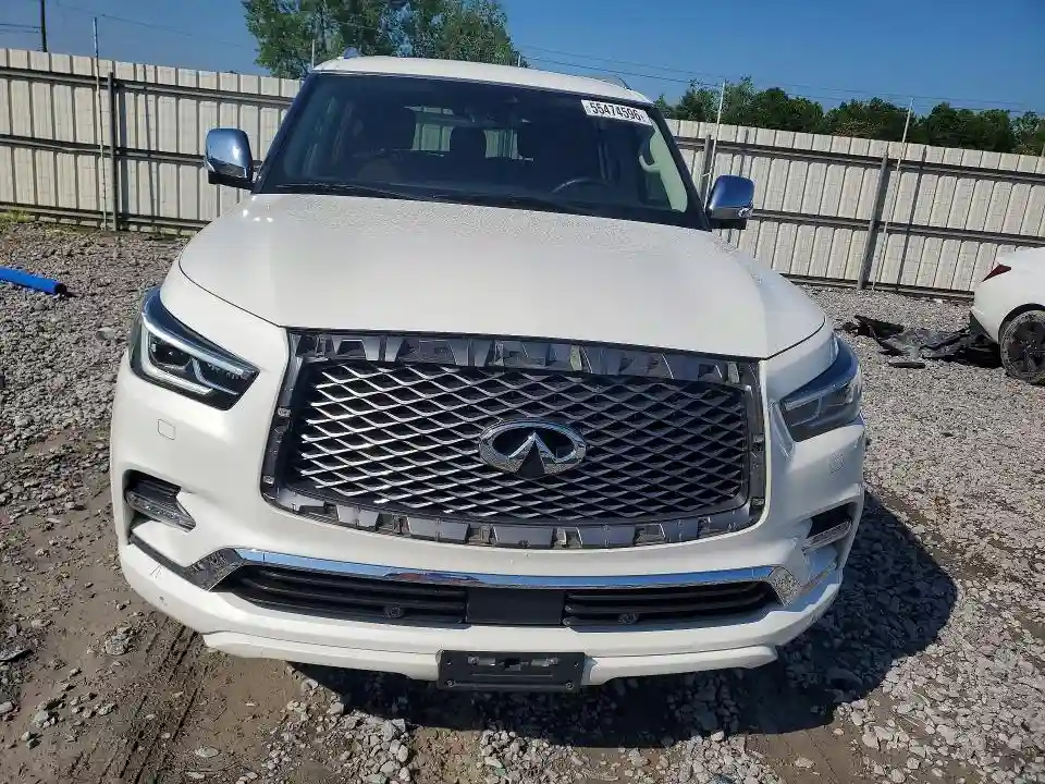 JN8AZ2NC6J9440945 2018 INFINITI QX80-4