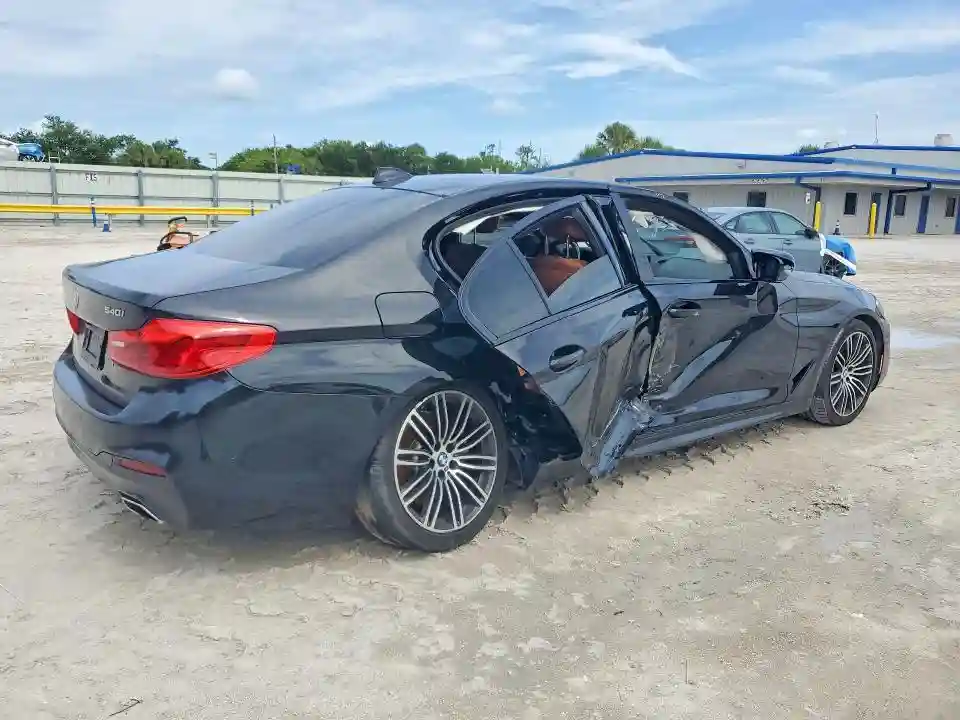 WBAJE5C53KWW29078 2019 BMW 5 SERIES-2