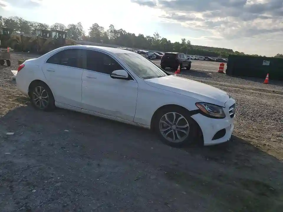55SWF4JB6GU174732 2016 MERCEDES-BENZ C-CLASS-3