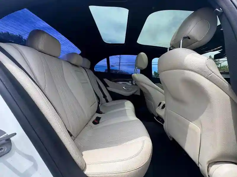 WDDZF4JB8JA371390 2018 MERCEDES-BENZ E-CLASS-5