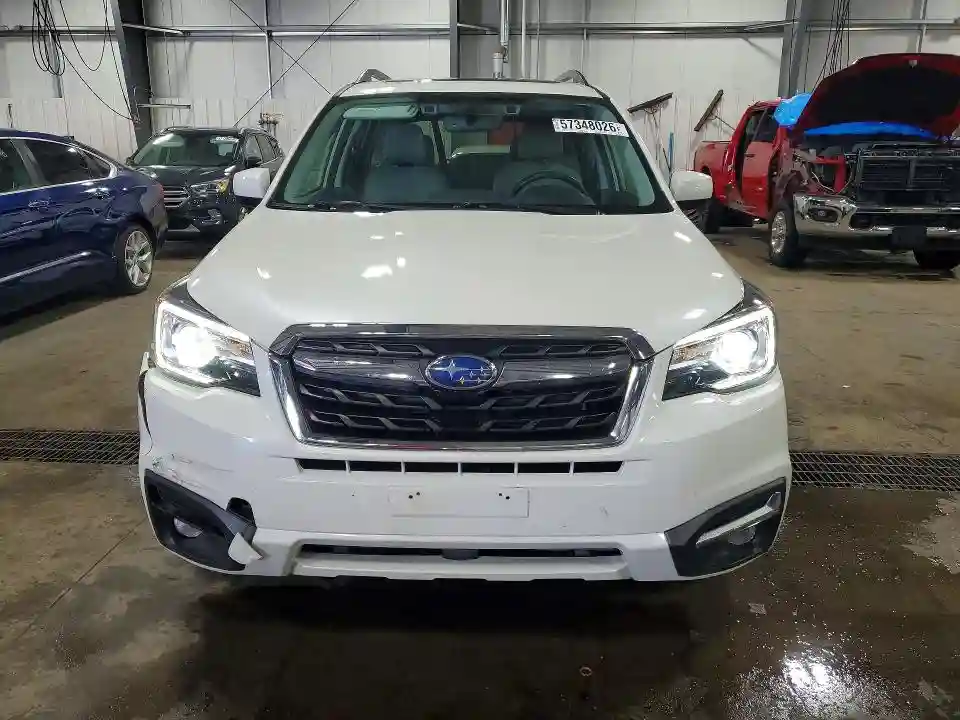 JF2SJARCXHH509939 2017 SUBARU FORESTER-4
