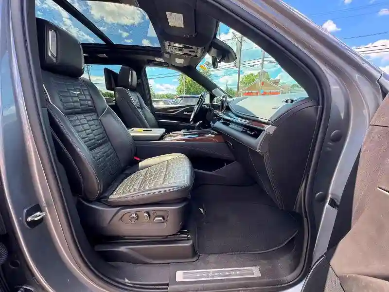 1GYS4DKL1MR346498 2021 CADILLAC ESCALADE-4