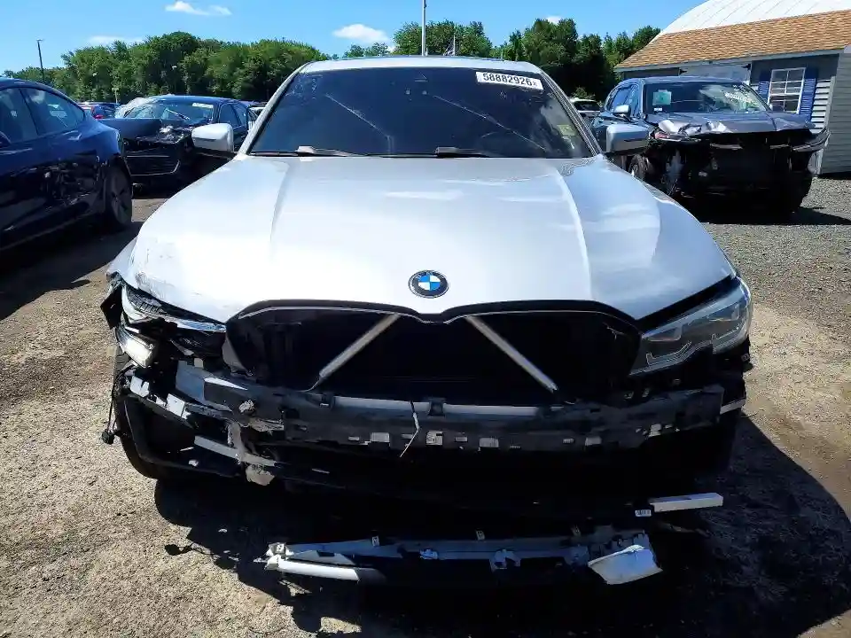 WBA5R7C59KAJ83906 2019 BMW 3 SERIES-4