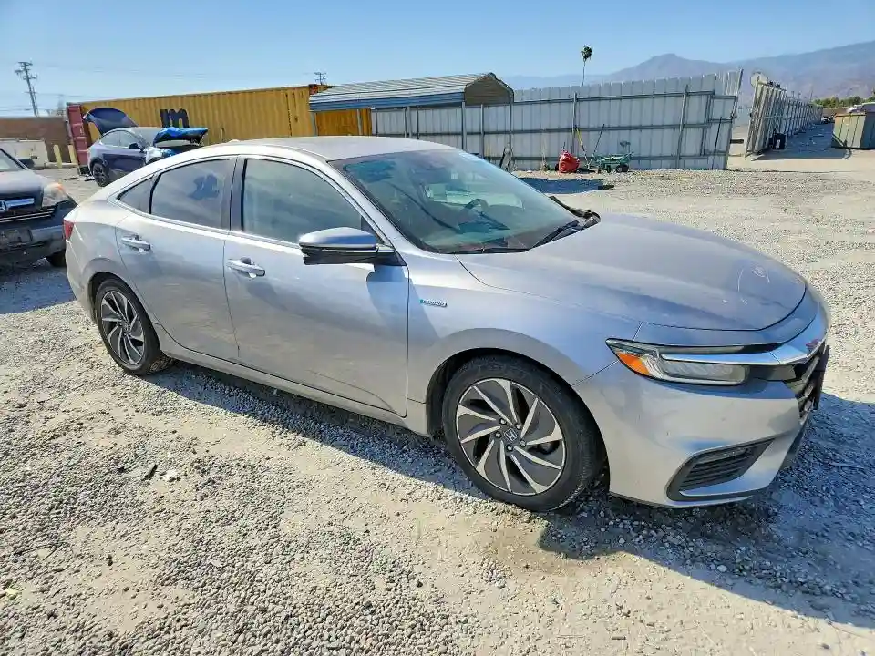 19XZE4F95LE008158 2020 HONDA INSIGHT-3