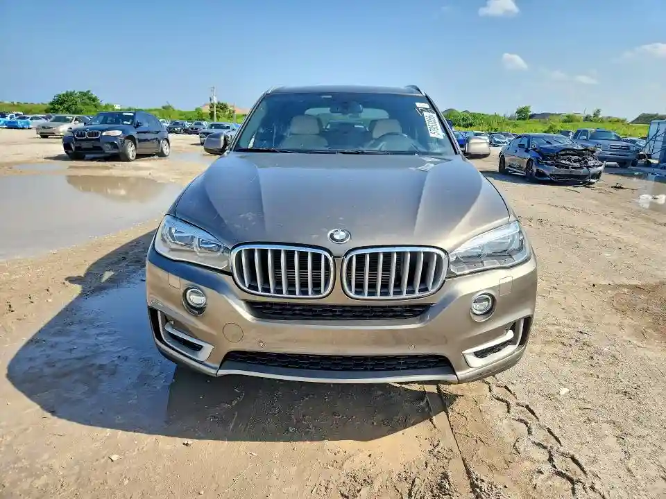 5UXKT0C30H0S81684 2017 BMW X5-4