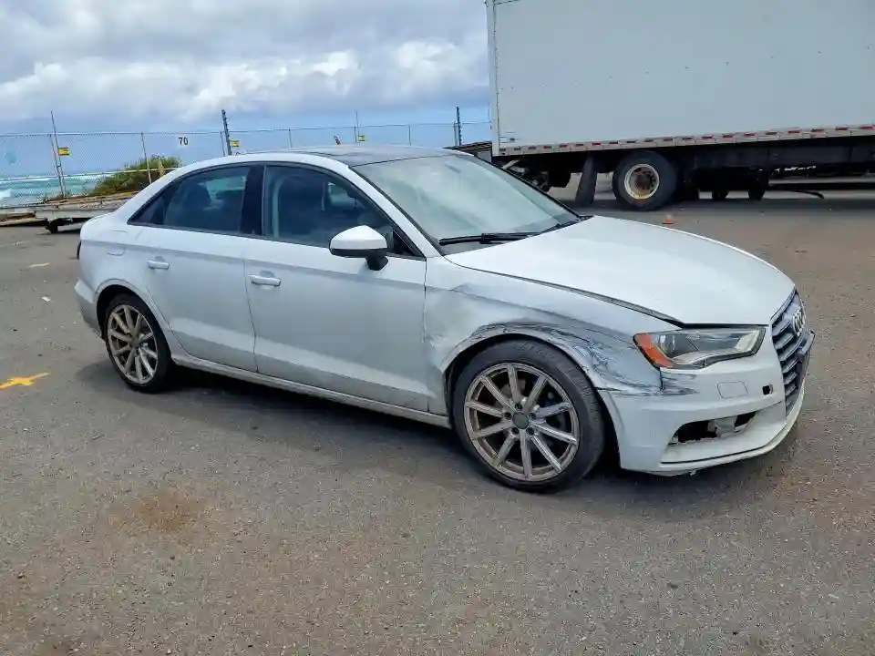 WAUACGFF4F1106404 2015 AUDI A3-3