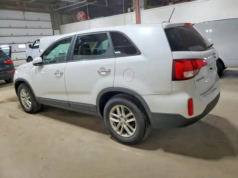 5XYKT3A62FG590077 2015 KIA SORENTO-1