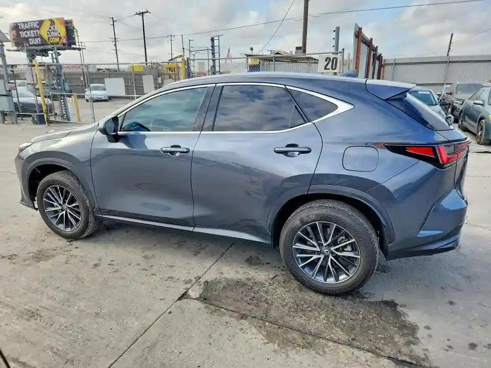 2T2AGCEZ3RC037700 2024 LEXUS NX-1