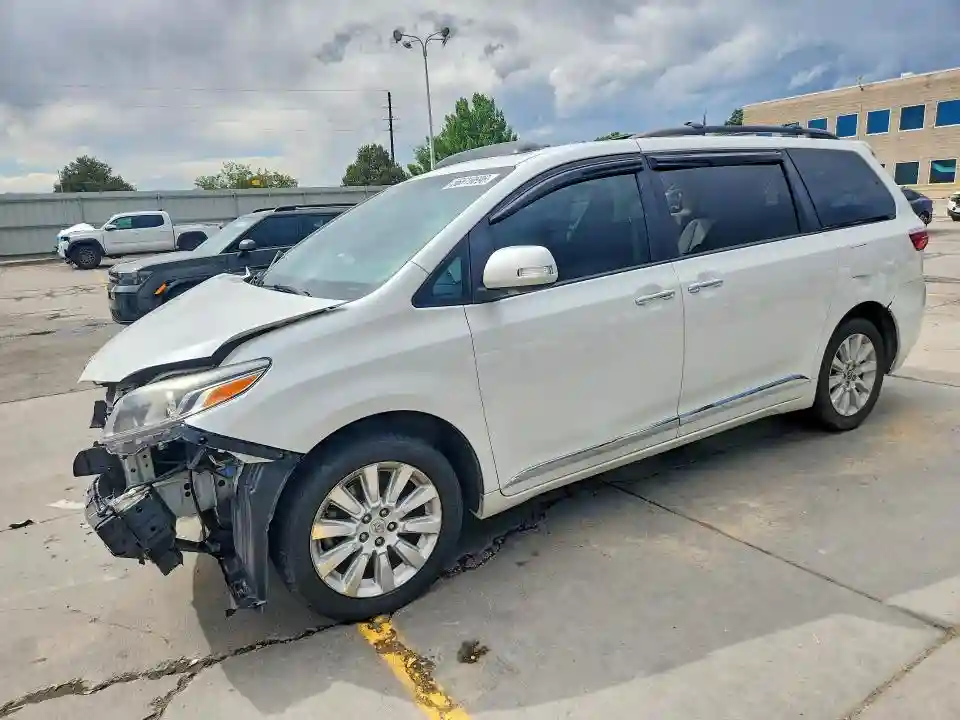 5TDDK3DC2FS095250 2015 TOYOTA SIENNA-0