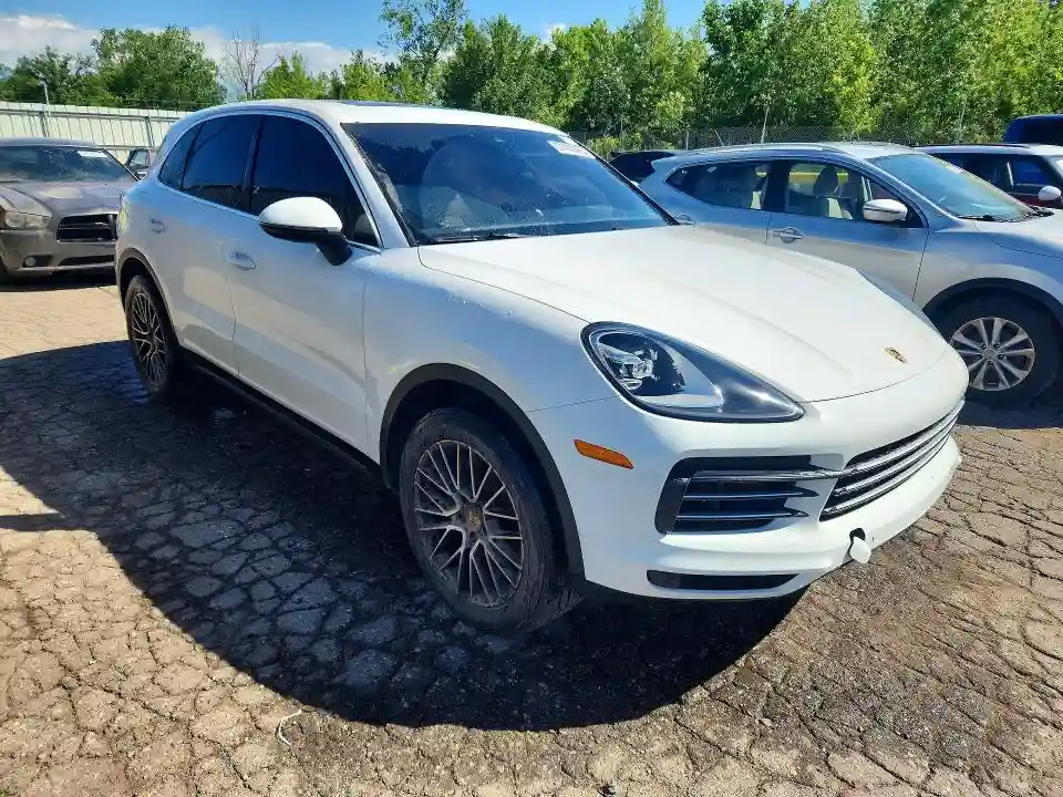 WP1AA2AY6KDA10818 2019 PORSCHE CAYENNE-3