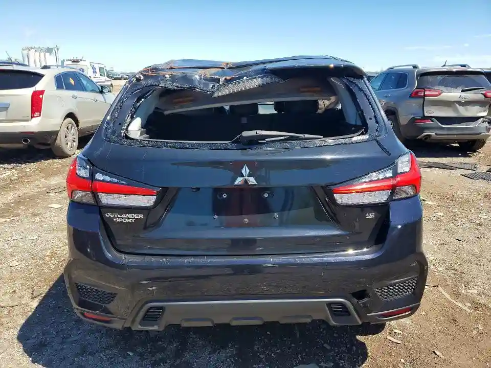 JA4ARUAU5RU001339 2024 MITSUBISHI OUTLANDER-5