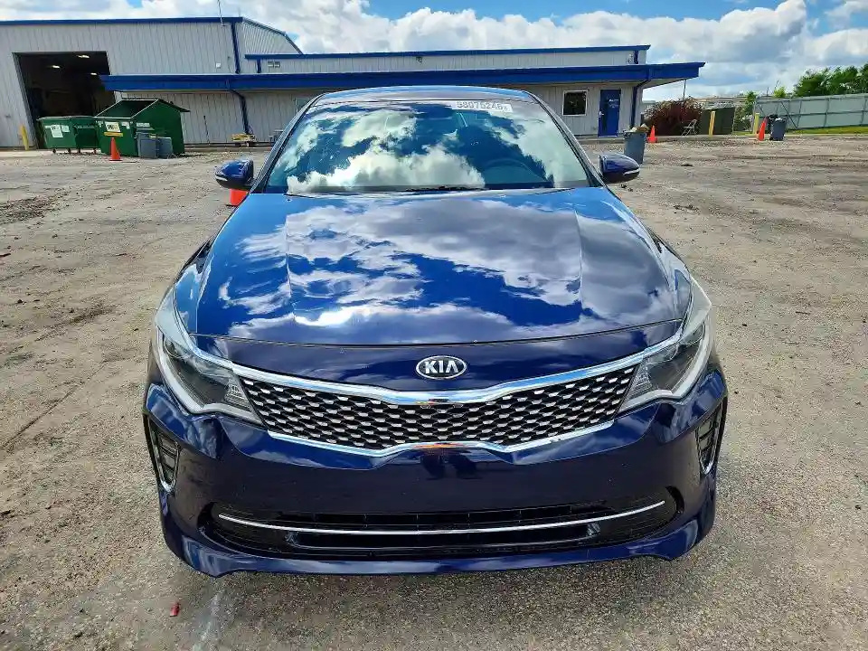 5XXGT4L34JG214413 2018 KIA OPTIMA-4