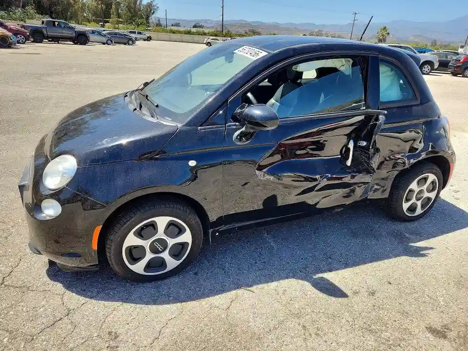 3C3CFFGE9FT667049 2015 FIAT 500-0
