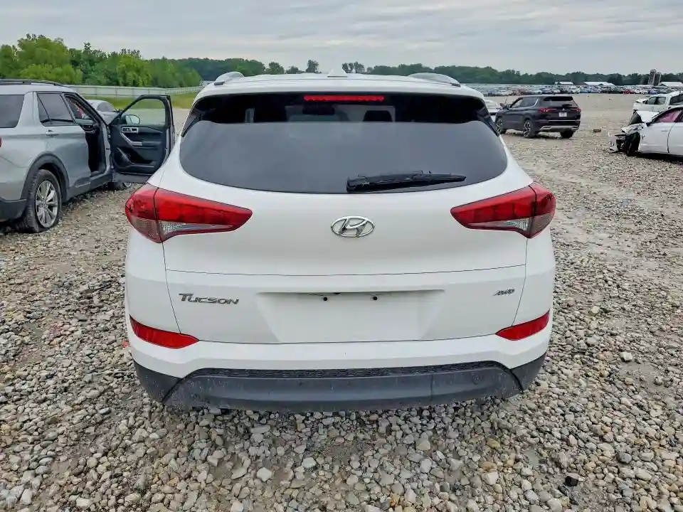 KM8J3CA44JU764924 2018 HYUNDAI TUCSON-5