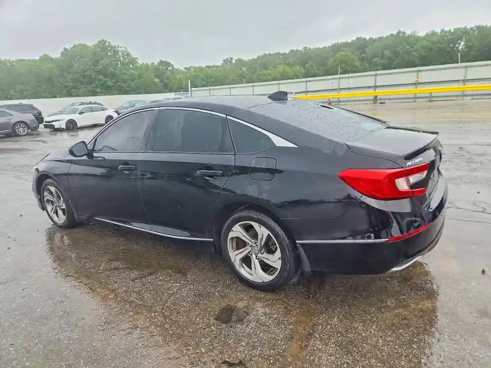 1HGCV1F41JA060607 2018 HONDA ACCORD-1