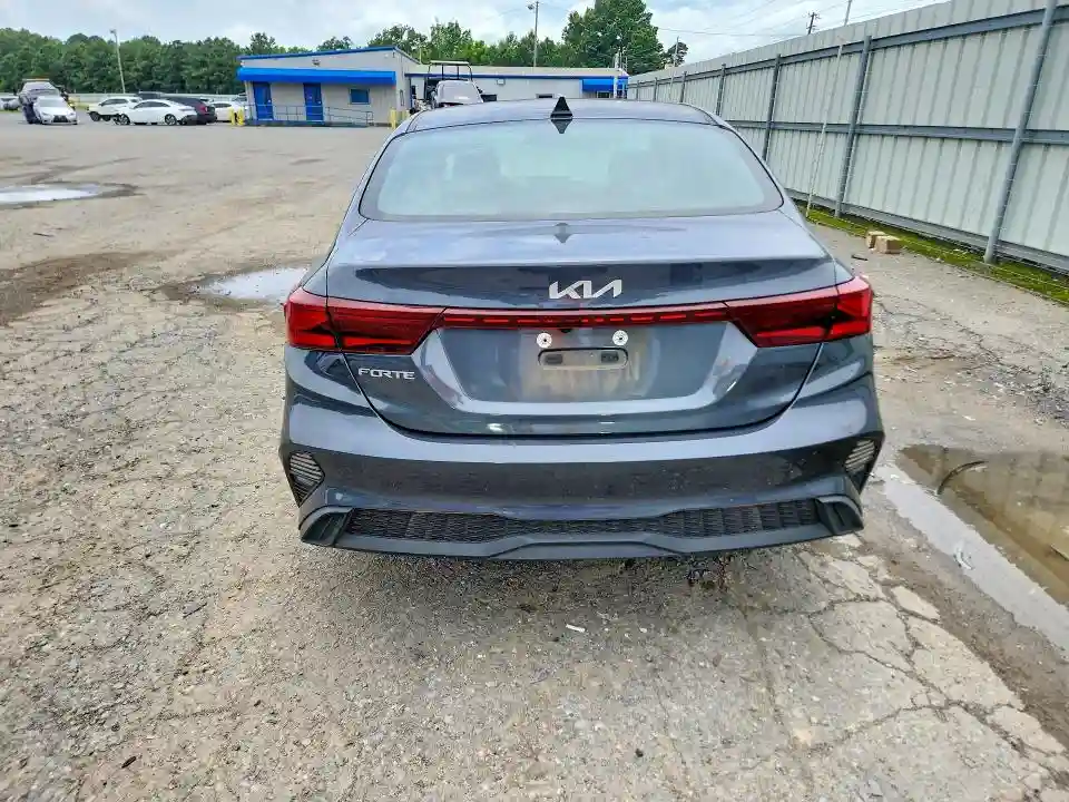 3KPF24AD8PE552604 2023 KIA FORTE-5