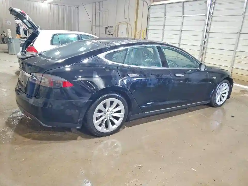 5YJSA1E28GF134871 2016 TESLA MODEL S-2