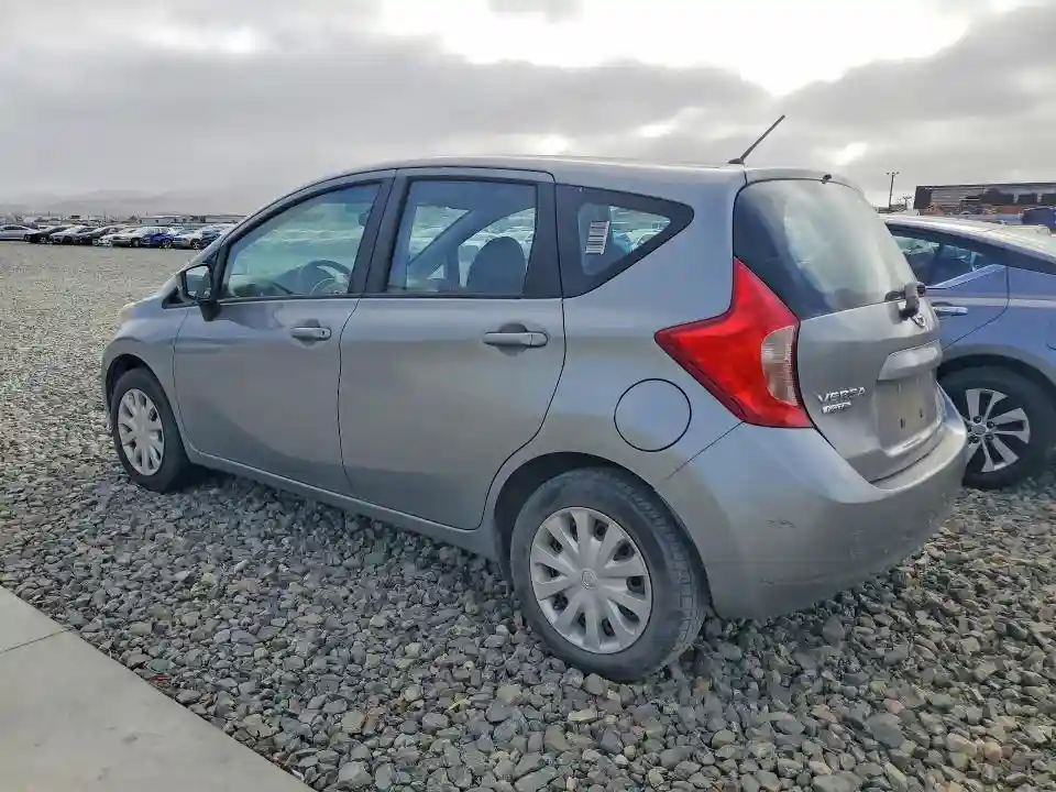 3N1CE2CP3FL421907 2015 NISSAN VERSA-1