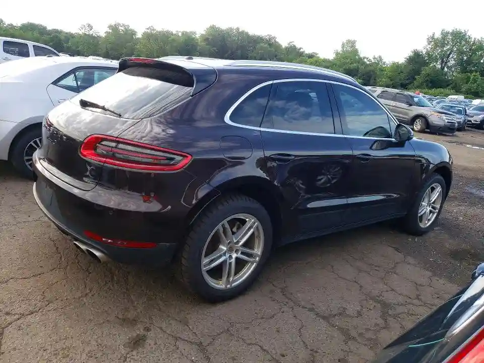 WP1AB2A51JLB34762 2018 PORSCHE MACAN-2