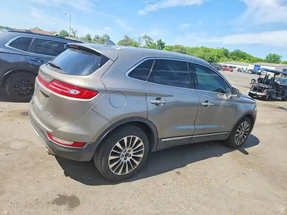 5LMCJ3D92HUL21488 2017 LINCOLN MKC-2