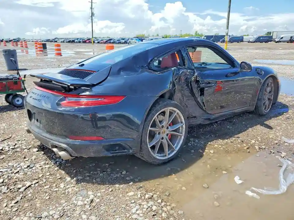 WP0AB2A9XKS115400 2019 PORSCHE 911-2