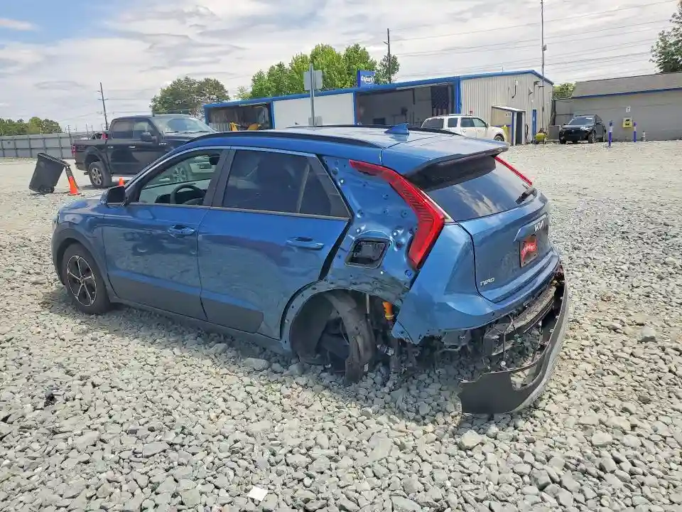 KNDCS3LF0R5144074 2024 KIA NIRO-1